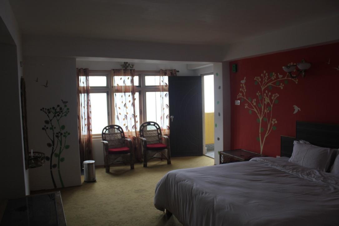 ดิ เอซ ไพน์ แวลเลย์ Hotel เปลลิง ภายนอก รูปภาพ
